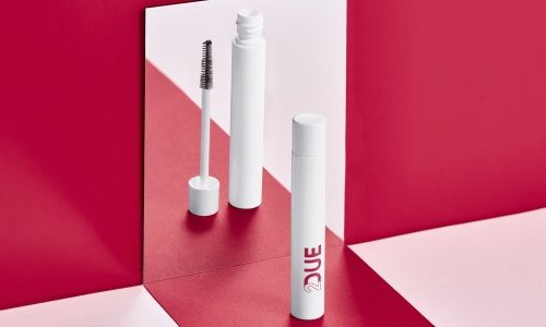 Pibiplast: A series of eyelash and lip make-up innovations