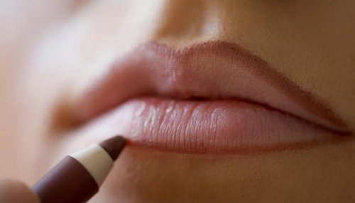 From lip pencil to concealer: How are TikTokers hacking cosmetic uses