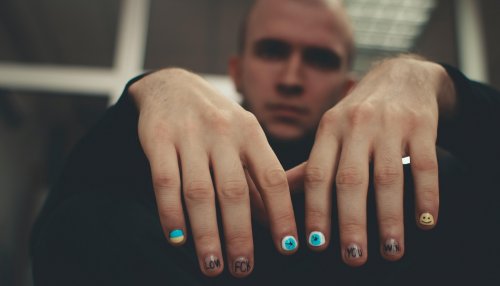 Men are increasingly interested in manicures, and not on social media only