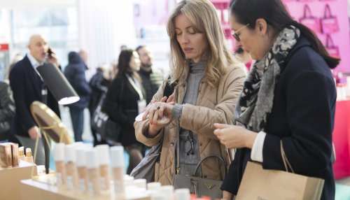 Cinq tendances clés repérées à Cosmoprof Worldwide Bologna 2023