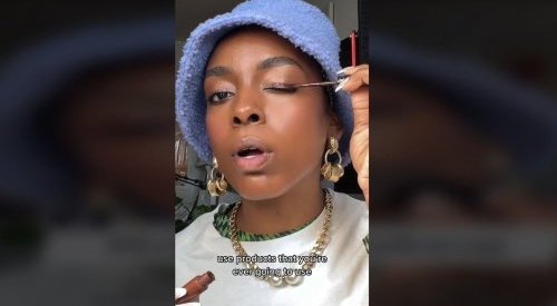 Sur TikTok, la vogue du 'multi-use makeup' se revendique économe et écolo