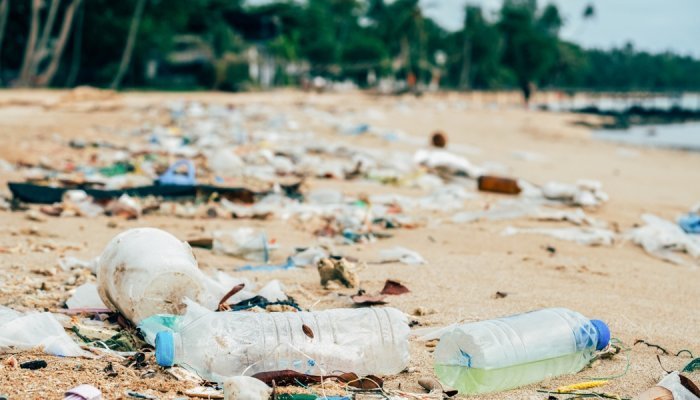 Le G7 promet zéro pollution plastique en vue d'un traité international